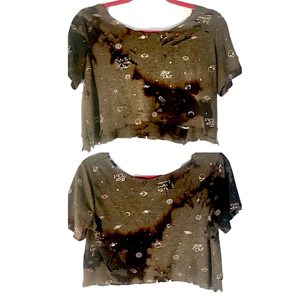 CUSTOM Alien Distressed/Bleached Crop Top